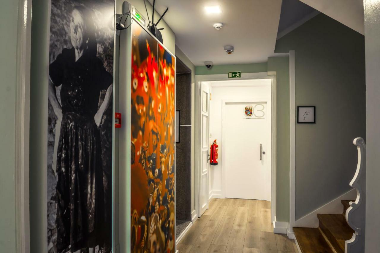 In Barcelos Hostel & Guest House Екстер'єр фото